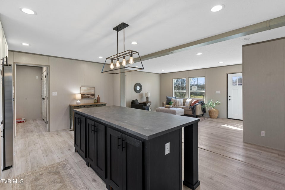 Photo #8: 8000 Snapps Ferry Road