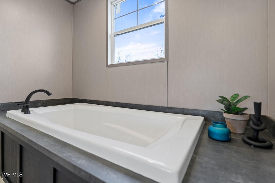 Photo #16: 8000 Snapps Ferry Road