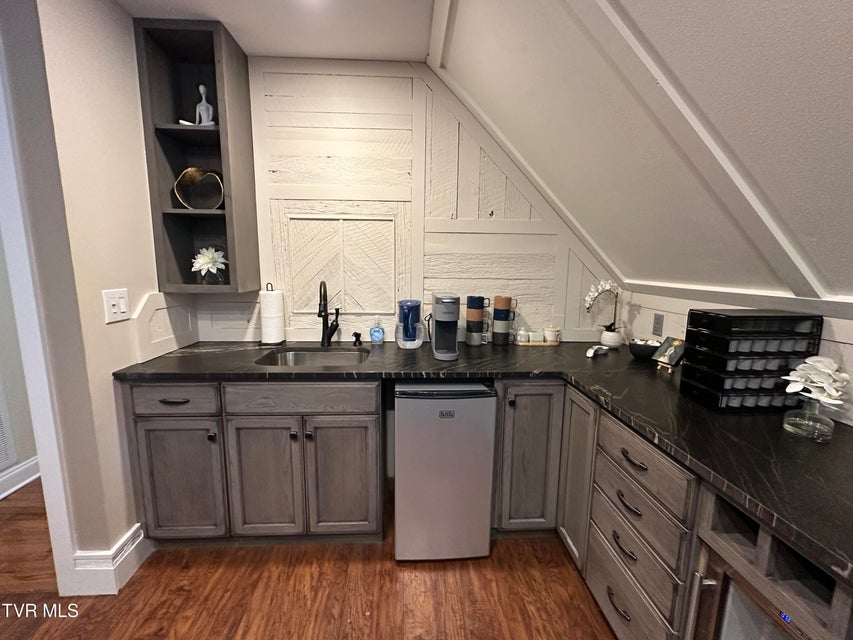 Photo #70: 182 Butchertown Road