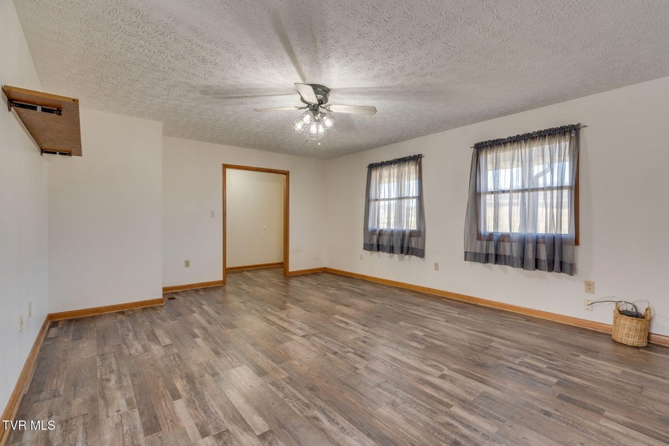 Photo #8: 1500 Tucker Hollow Road