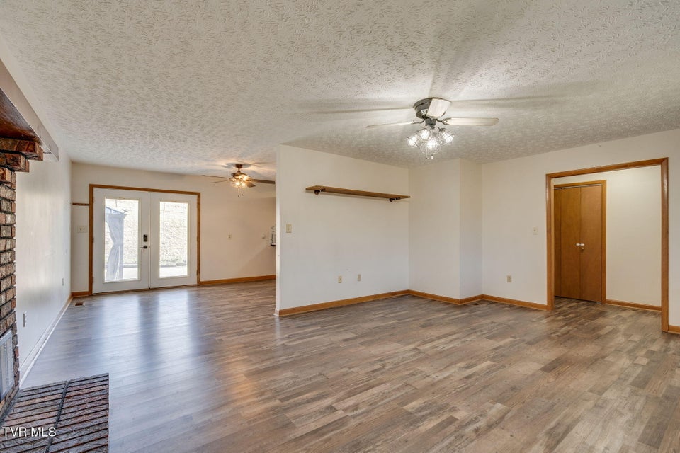 Photo #9: 1500 Tucker Hollow Road