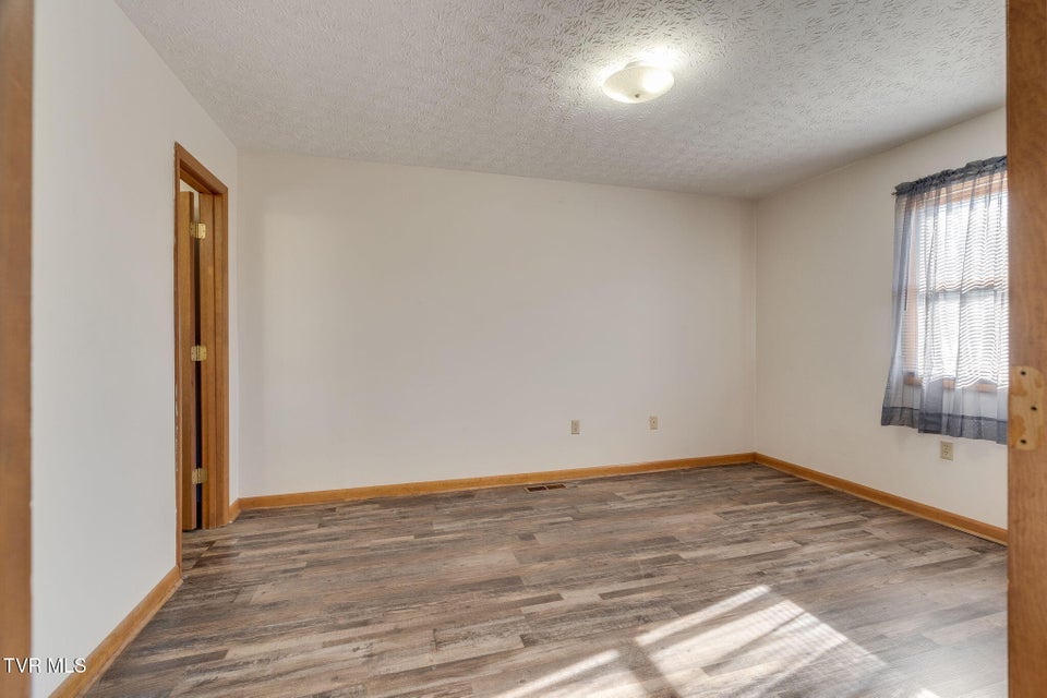 Photo #14: 1500 Tucker Hollow Road