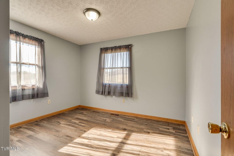 Photo #18: 1500 Tucker Hollow Road