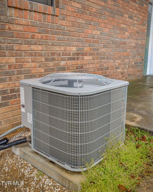 Photo #45: 1500 Tucker Hollow Road