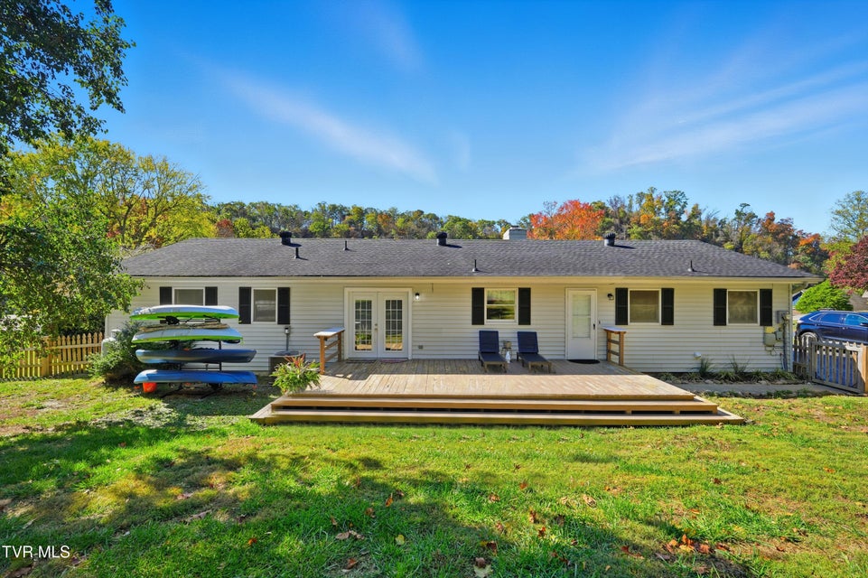 Photo #26: 333 Boone Lake Circle