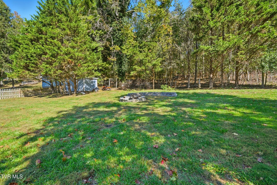 Photo #27: 333 Boone Lake Circle