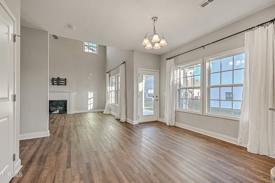 Photo #10: 201 Gunners Way