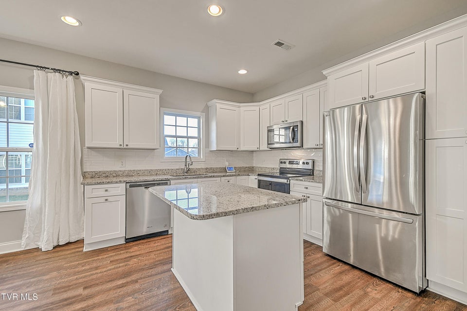 Photo #14: 201 Gunners Way