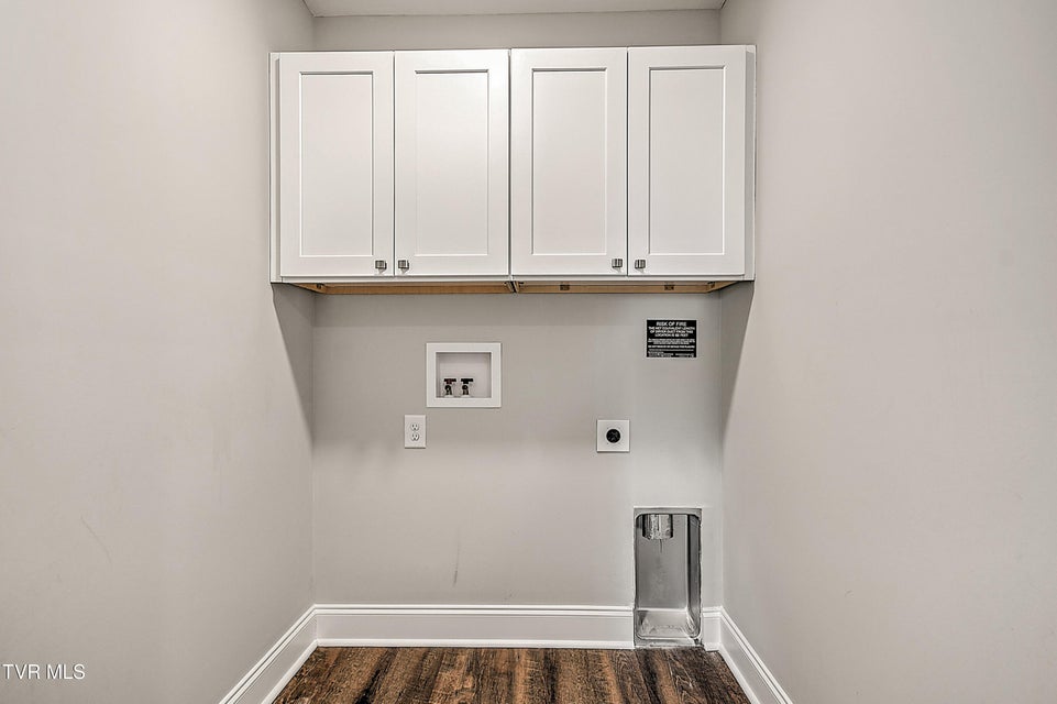 Photo #24: 201 Gunners Way