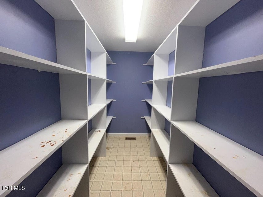 Photo #6: 333 Loretta Street