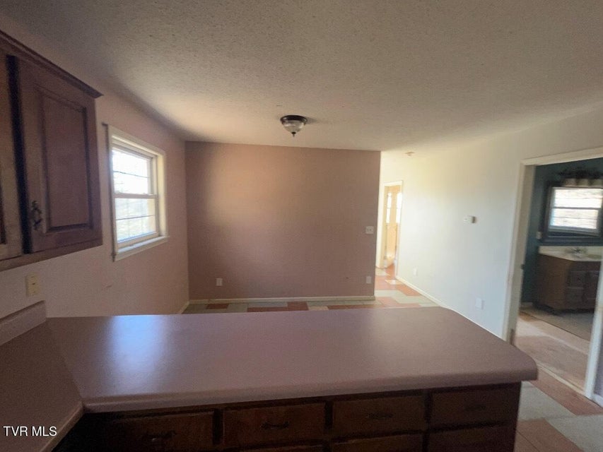 Photo #8: 333 Loretta Street