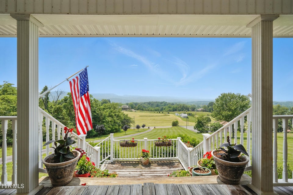 Photo #14: 4296 Bloomingdale Road