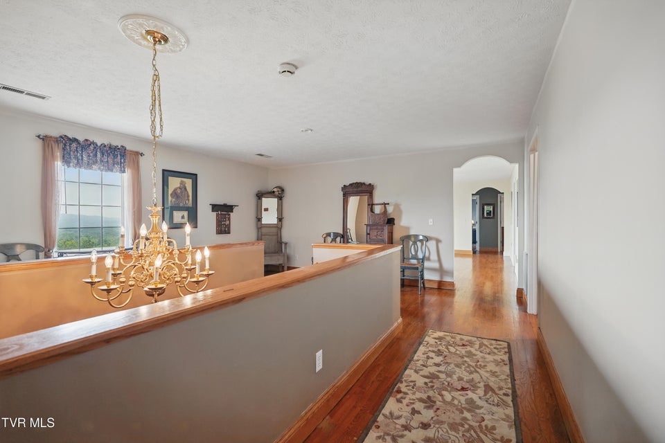 Photo #49: 4296 Bloomingdale Road