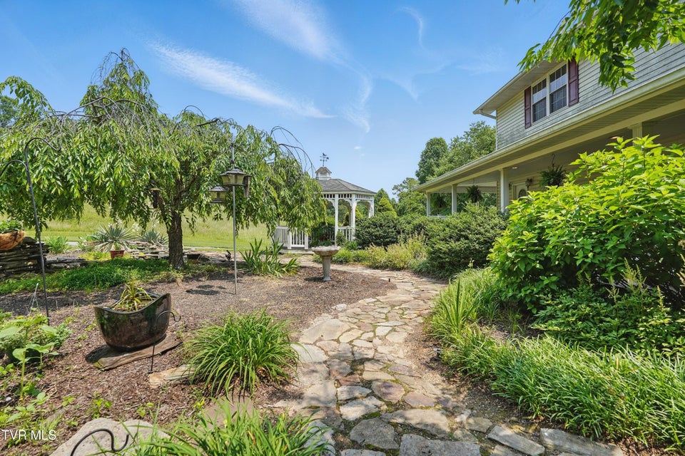 Photo #71: 4296 Bloomingdale Road