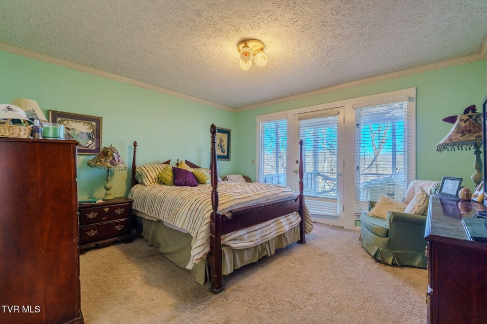 Photo #27: 4206 Bristol Highway