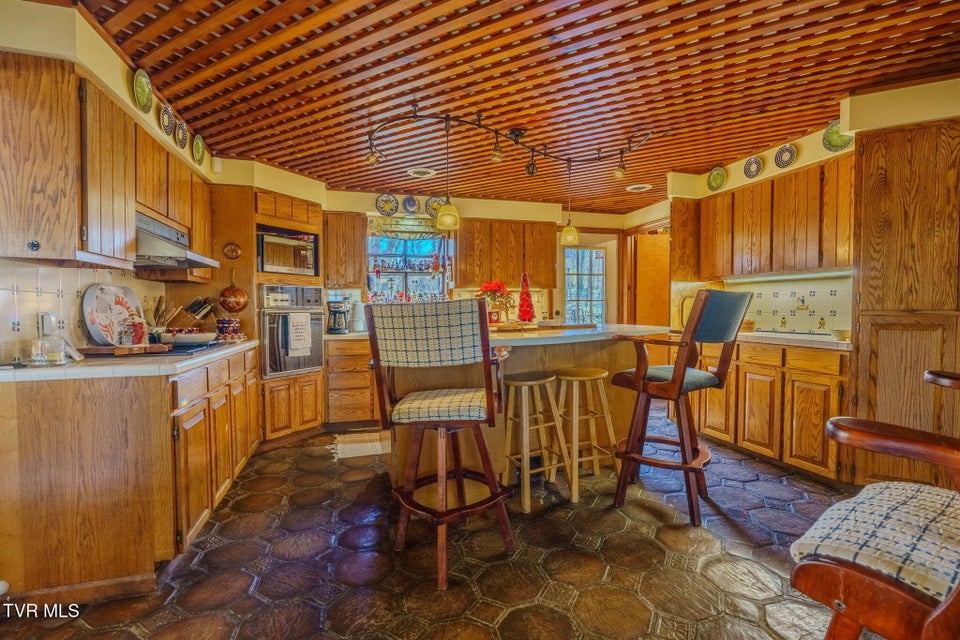 Photo #18: 4206 Bristol Highway