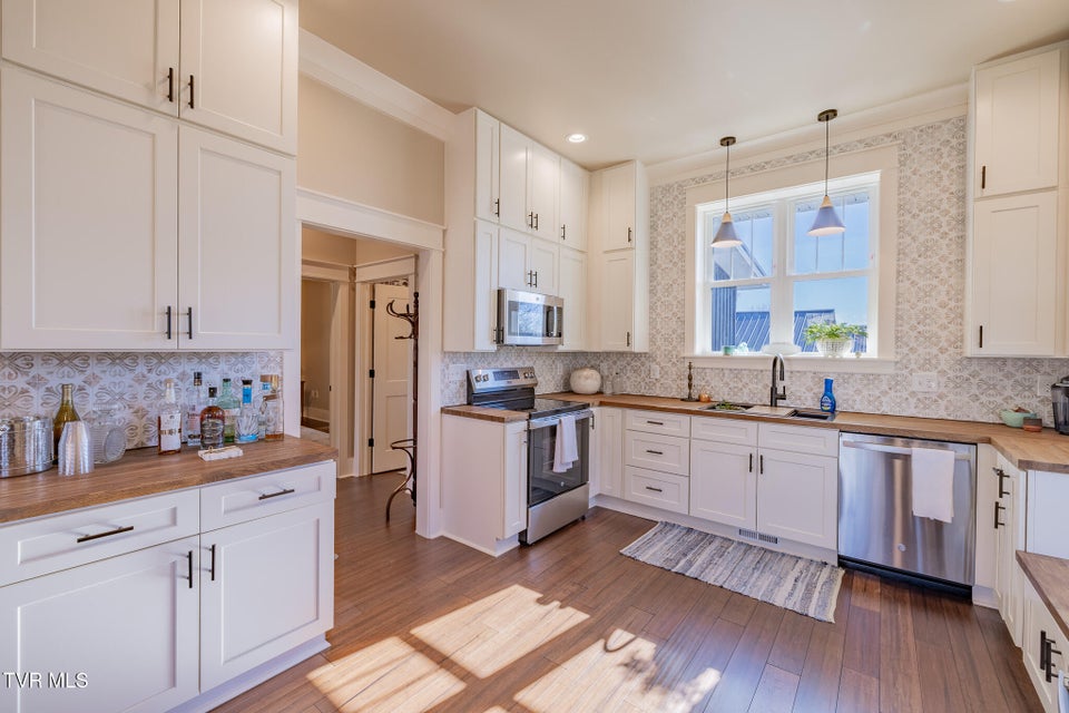 Photo #9: 801 Watauga St Street