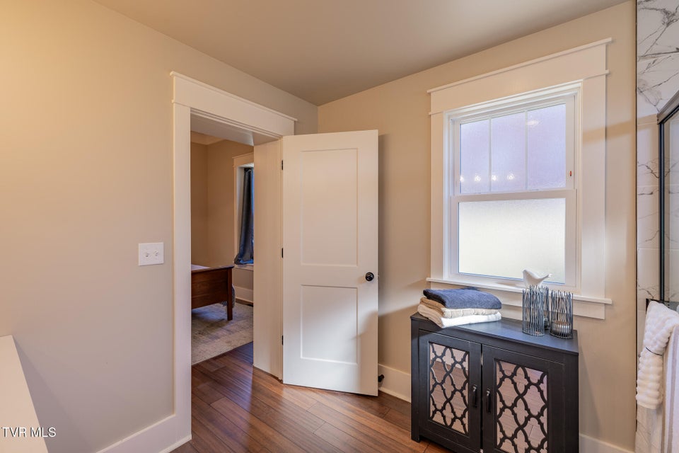 Photo #18: 801 Watauga St Street