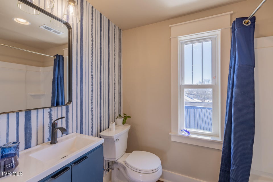 Photo #30: 801 Watauga St Street