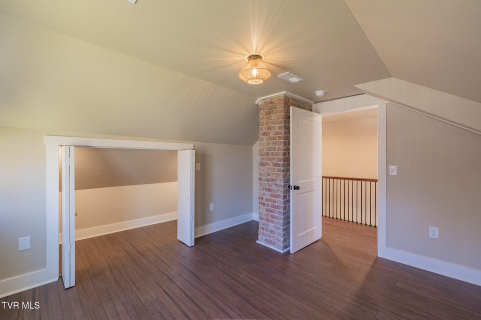 Photo #34: 801 Watauga St Street