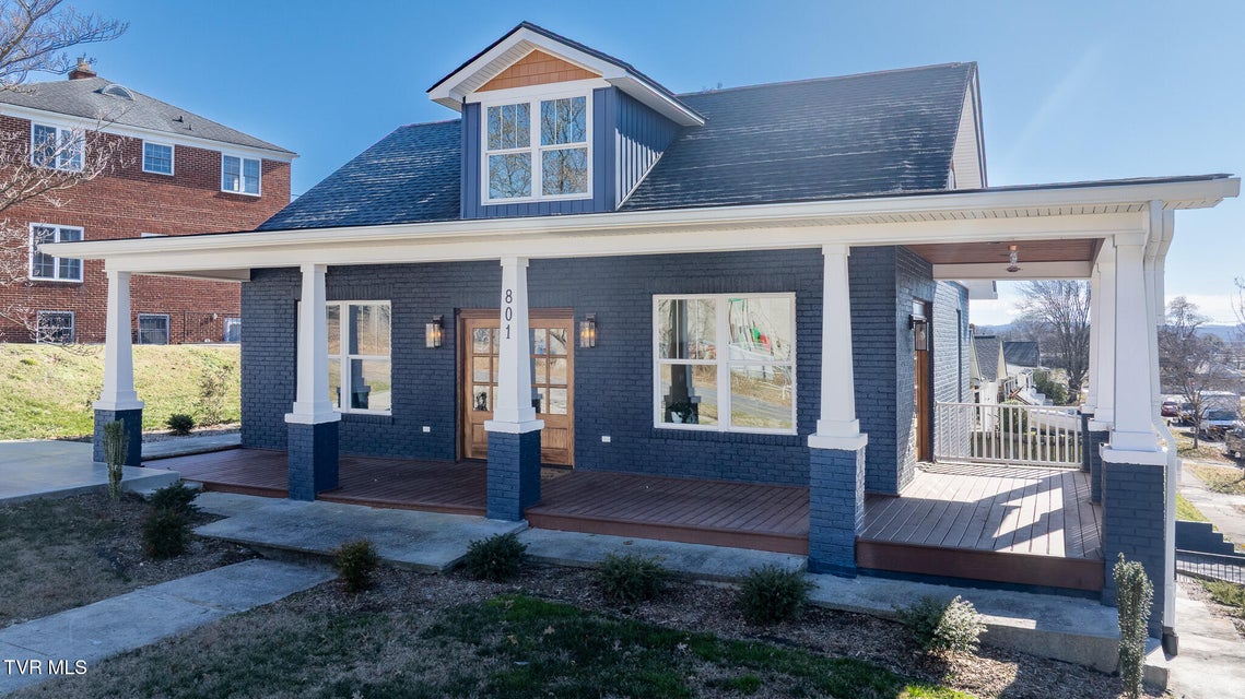 Photo #43: 801 Watauga St Street