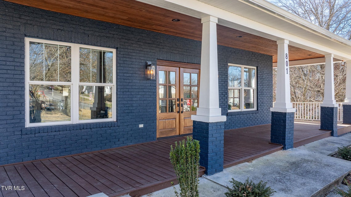 Photo #45: 801 Watauga St Street