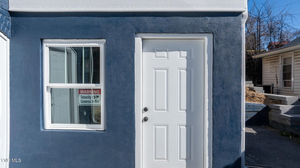 Photo #40: 801 Watauga St Street