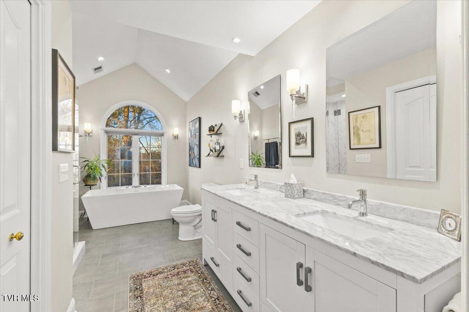 Photo #32: 1505 Burgh Heath Drive