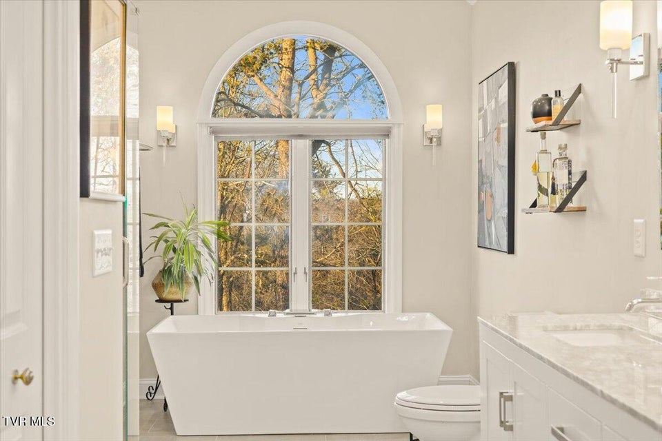 Photo #31: 1505 Burgh Heath Drive