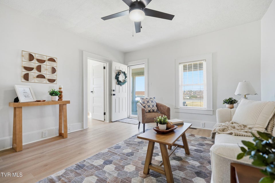 Photo #4: 1501 Ben Gamble Road