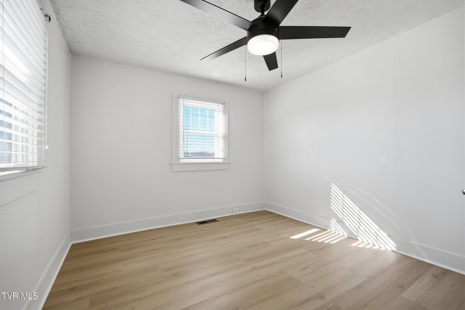 Photo #21: 1501 Ben Gamble Road