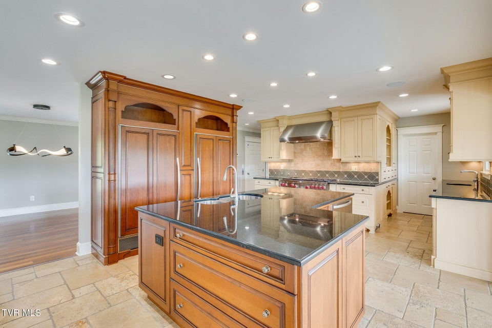 Photo #17: 20484 Lake Road