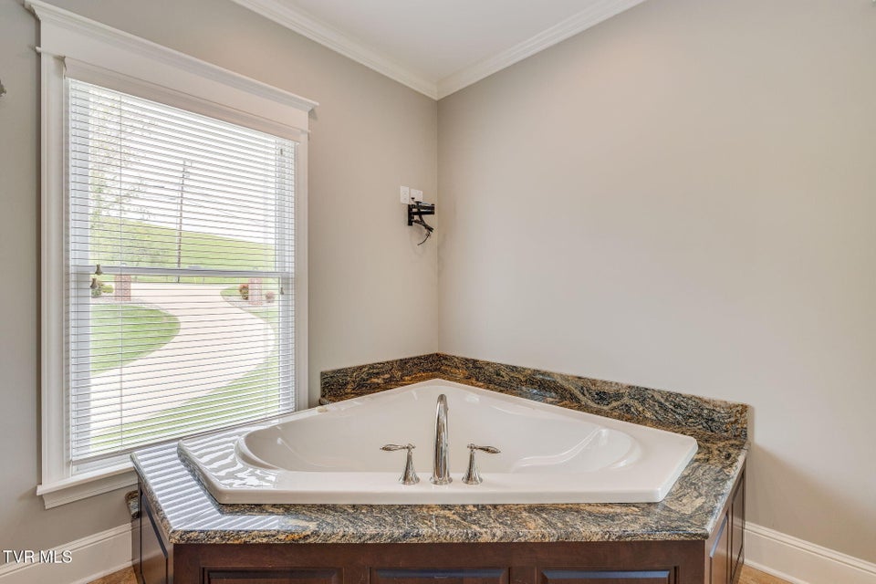 Photo #35: 20484 Lake Road