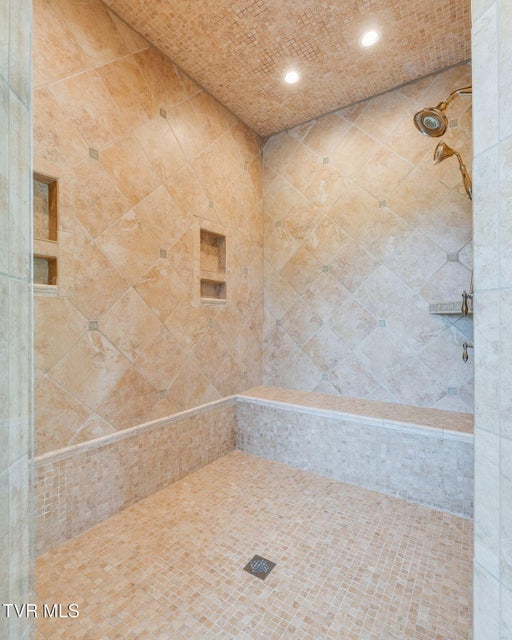 Photo #36: 20484 Lake Road