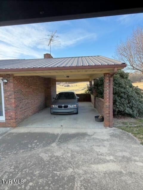 Photo #34: 1500 Tucker Hollow Road