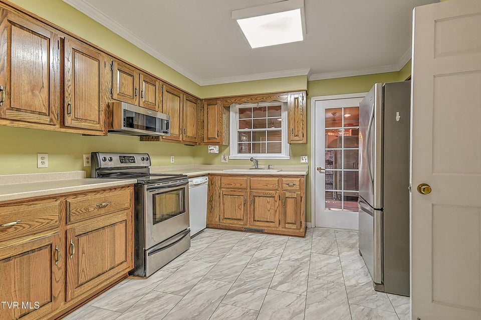 Photo #17: 191 Neeley Place