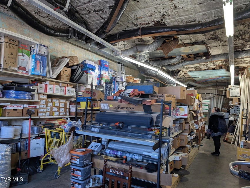 Photo #21: 208 Town Square Street