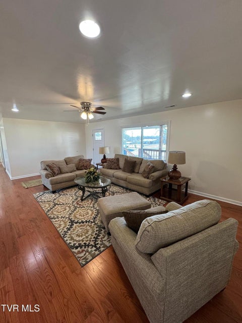 Photo #8: 915 Muddy Creek Road