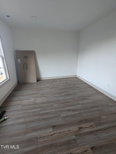 Photo #8: 505 Hickory Tree Pvt Drive