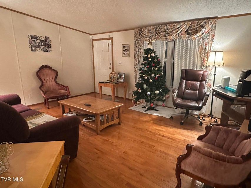 Photo #10: 3922 Tate Springs Road