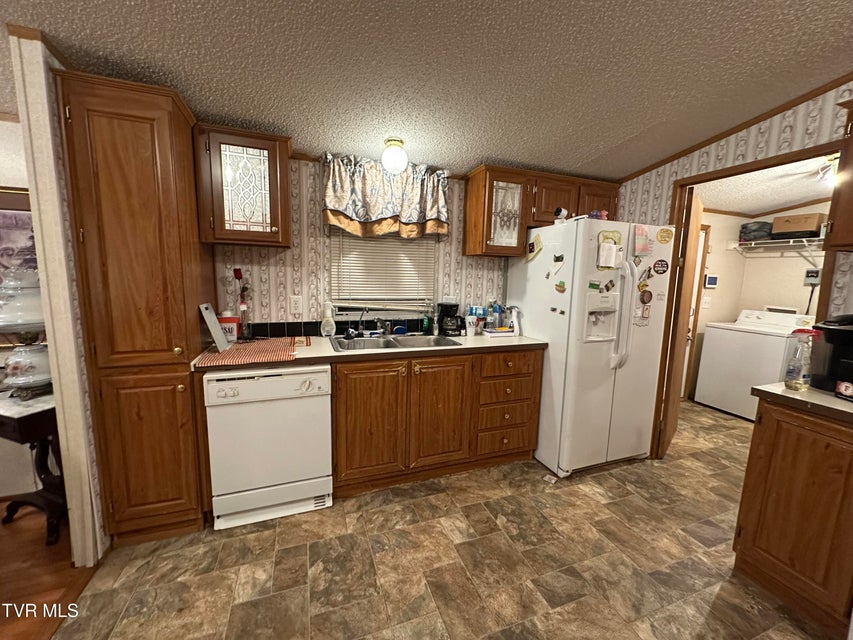 Photo #12: 3922 Tate Springs Road