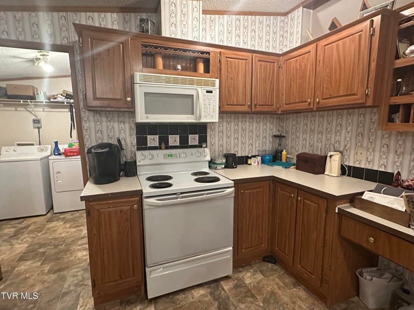 Photo #13: 3922 Tate Springs Road