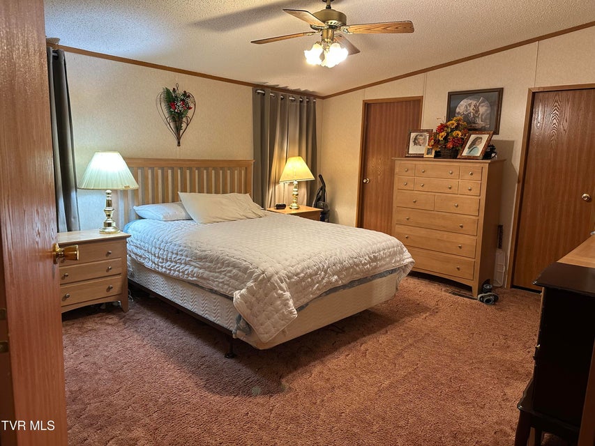 Photo #18: 3922 Tate Springs Road