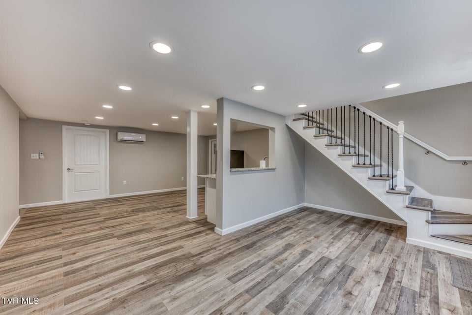 Photo #31: 7067 Reedy Creek Road