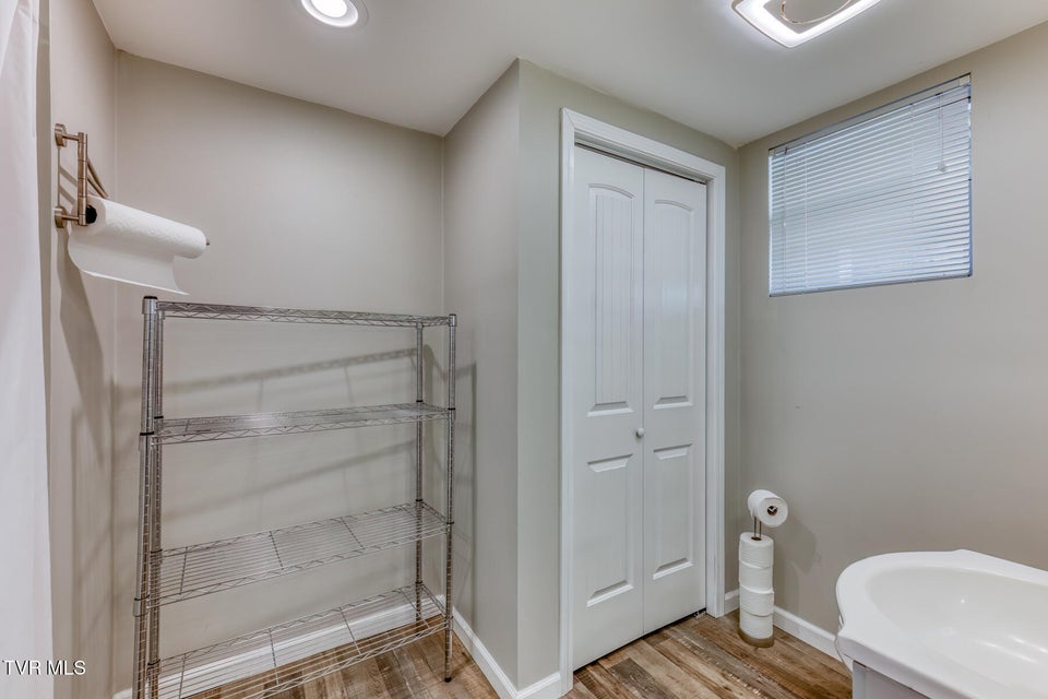 Photo #37: 7067 Reedy Creek Road