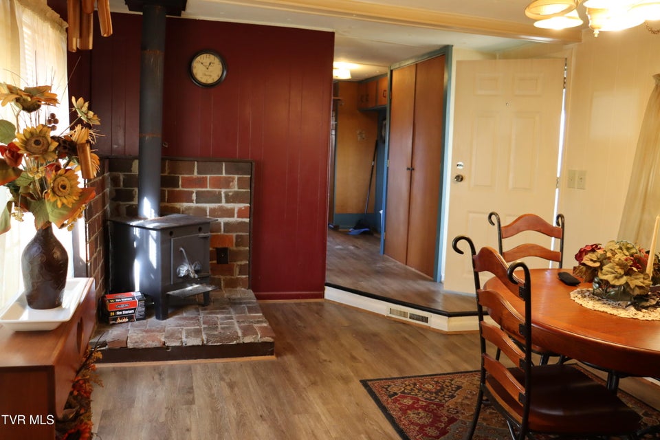 Photo #37: 154 Old Stone Drive