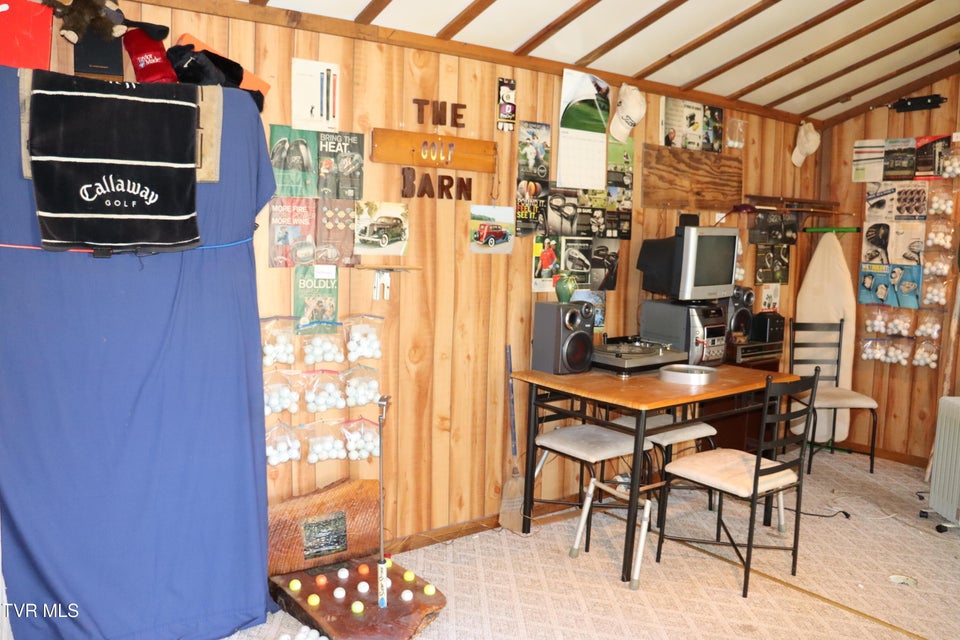 Photo #48: 154 Old Stone Drive