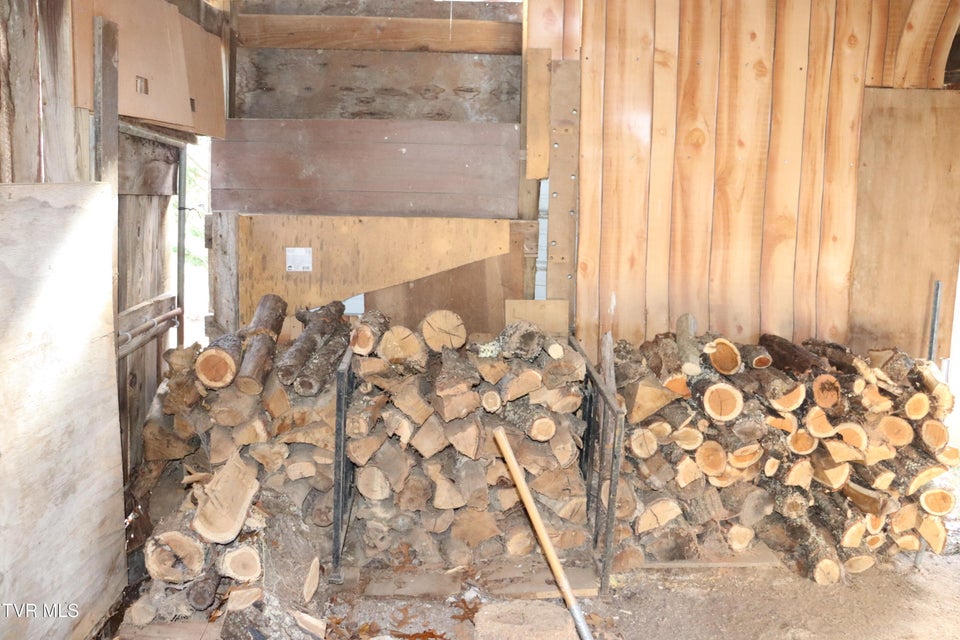 Photo #54: 154 Old Stone Drive