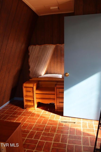 Photo #21: 154 Old Stone Drive