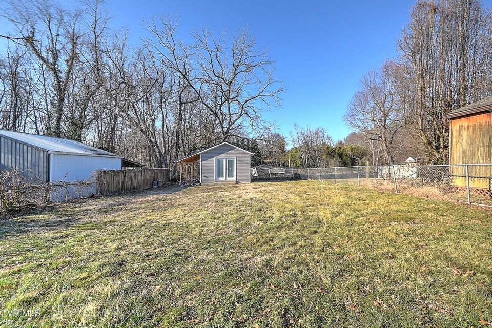 Photo #21: 410 Highland Road